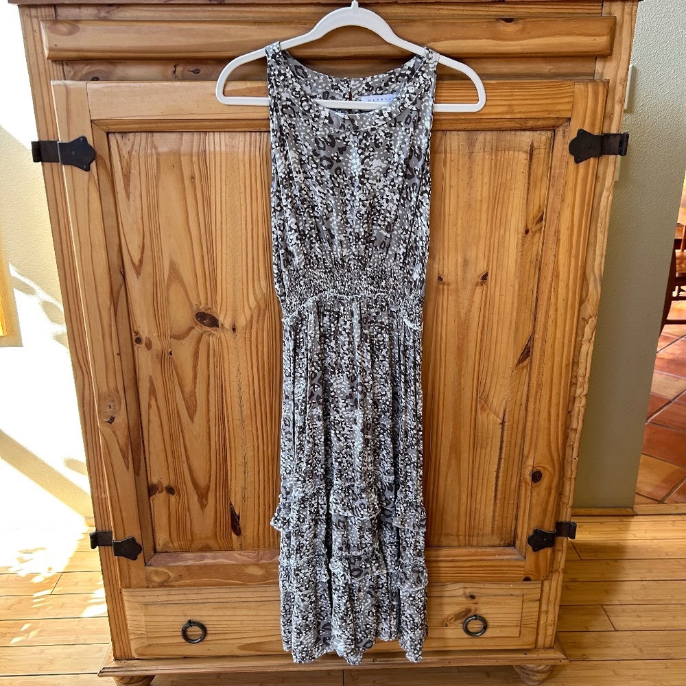 Margaux Riviera Dress Sleeveless Elastic Waist Ruffle Bottom 100% Viscose Small